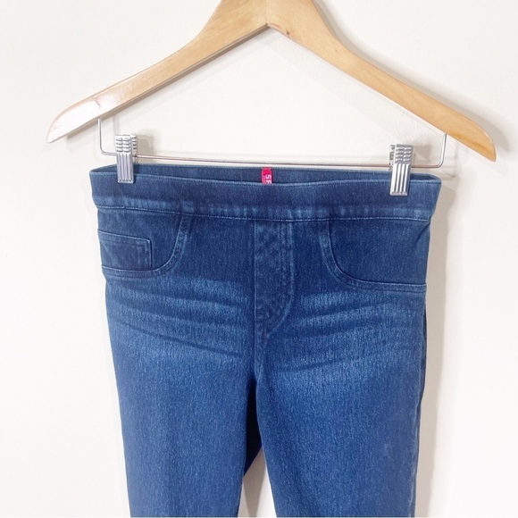 Spanx Jean-ish® Ankle Leggings in Twilight Rinse Size Small - Picture 3 of 8